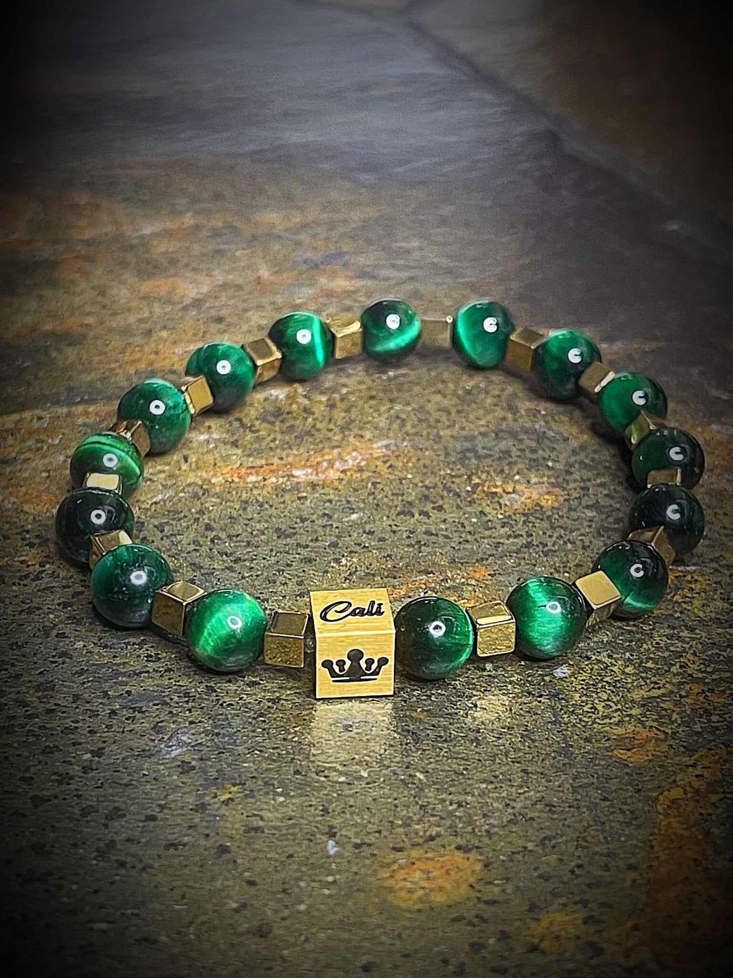 Green Tiger Bracelet (8mm)