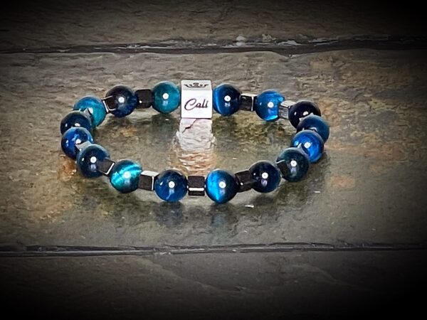 Blue Green Tiger Bracelet (8mm)