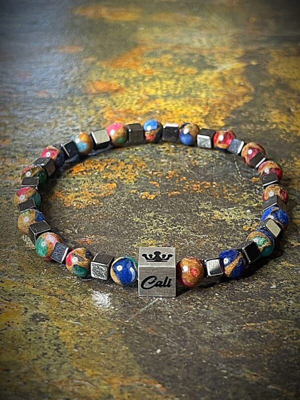 Multi-Color Mosaic Quartz Mini - Image 3